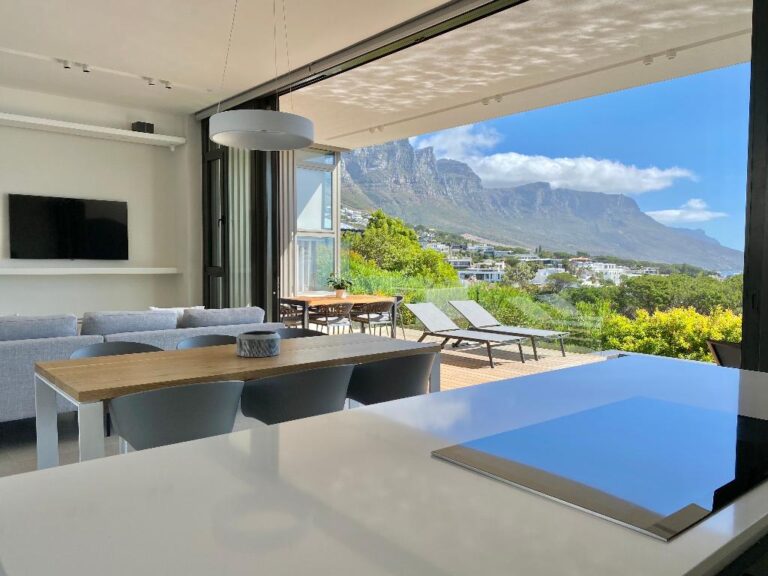 Epic villa (25)