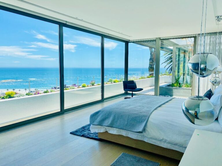 Epic villa (6)